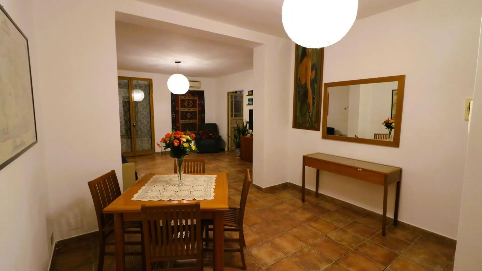 Area 52 Storia Ed Eleganza Vicino Ai Teatri Appartement Palermo Italië